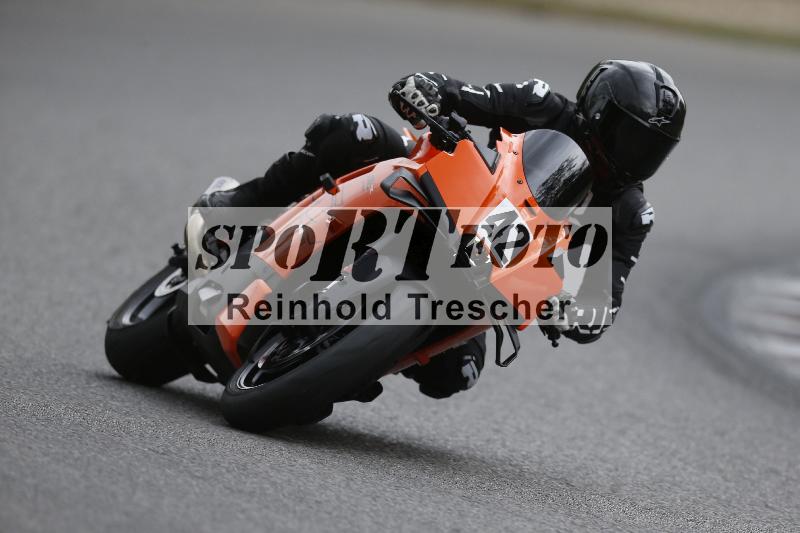 /37 09.08.2026  Pluess Motosport ADR/Einsteiger/42